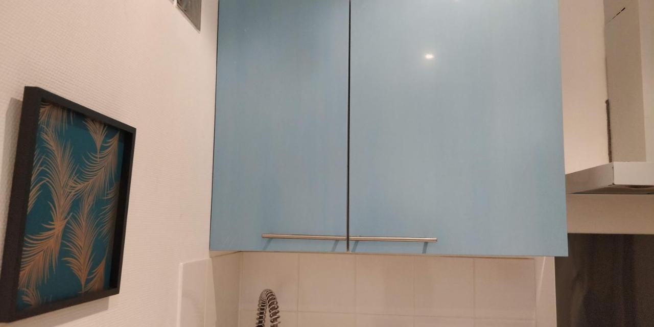 Modern 1 Bedroom Apartment Near The Metro. อีวรี-ซูร์-แซ็น ภายนอก รูปภาพ