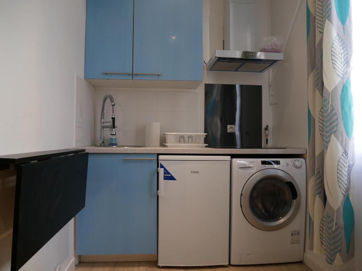 Modern 1 Bedroom Apartment Near The Metro. อีวรี-ซูร์-แซ็น ภายนอก รูปภาพ